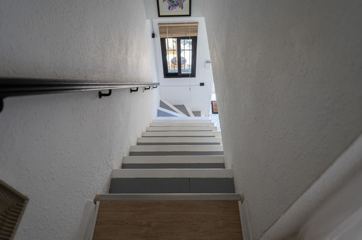 Image No.16-2 Bed Townhouse for sale