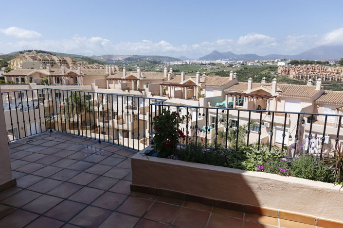 Image No.28-4 Bed Apartment for sale