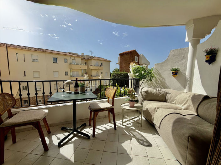 Image No.2-Appartement de 2 chambres à vendre à Riviera del Sol