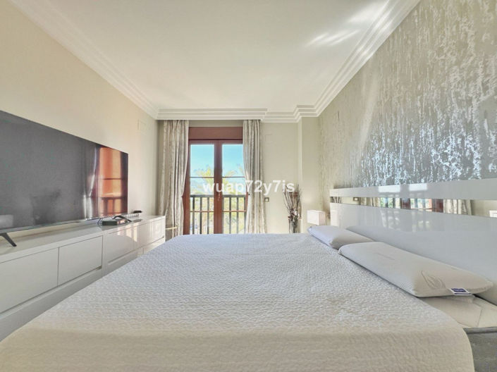 Image No.18-2 Bed Apartment for sale