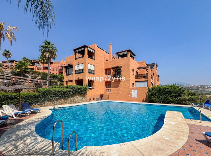 Image No.32-2 Bed Apartment for sale