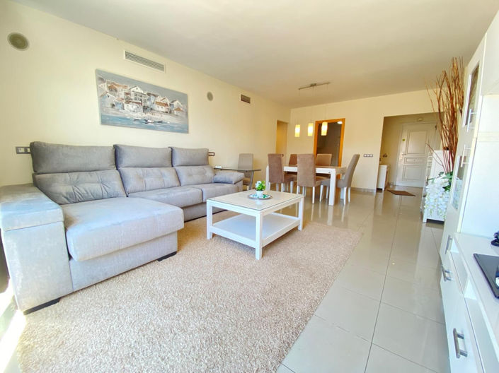Image No.5-Appartement de 2 chambres à vendre à Estepona