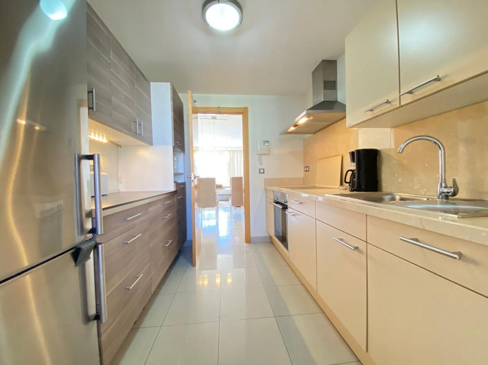 Image No.8-Appartement de 2 chambres à vendre à Estepona
