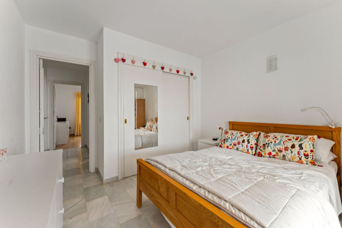 Image No.12-2 Bed Apartment for sale