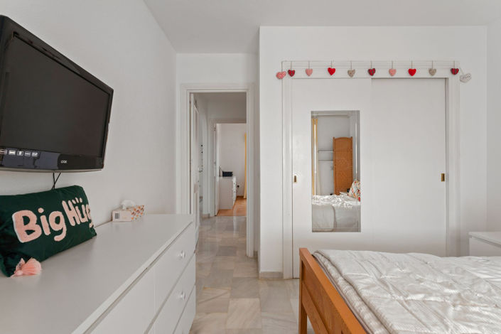 Image No.13-2 Bed Apartment for sale