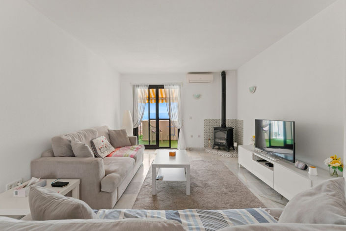 Image No.20-2 Bed Apartment for sale