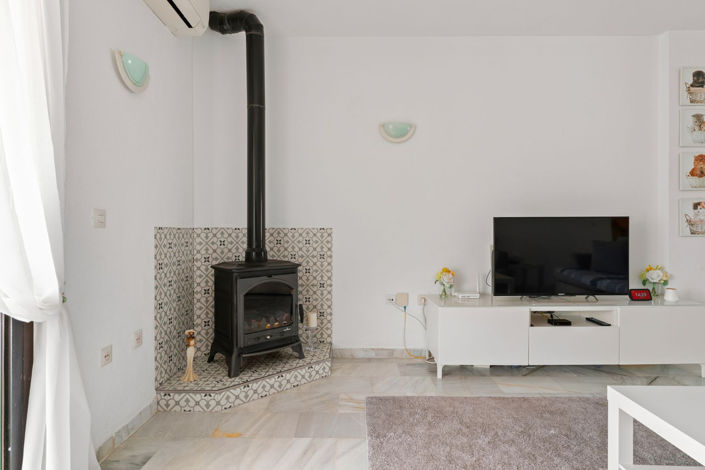Image No.22-2 Bed Apartment for sale