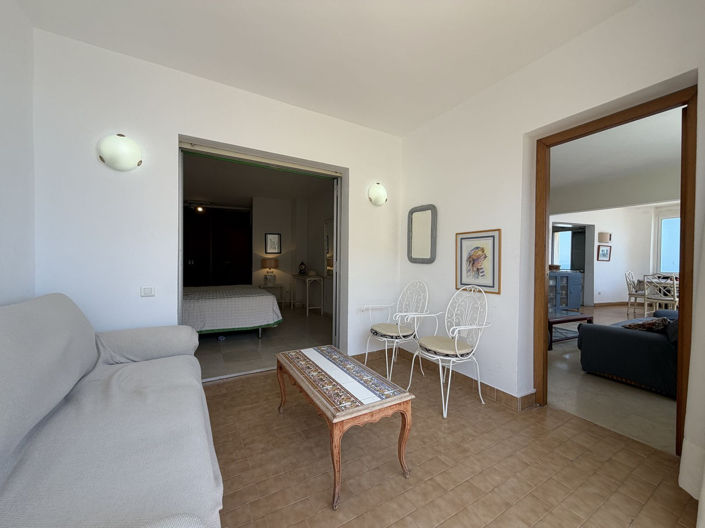 Image No.33-2 Bed Apartment for sale
