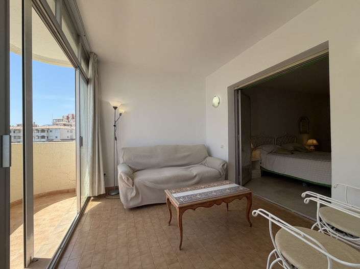 Image No.34-2 Bed Apartment for sale