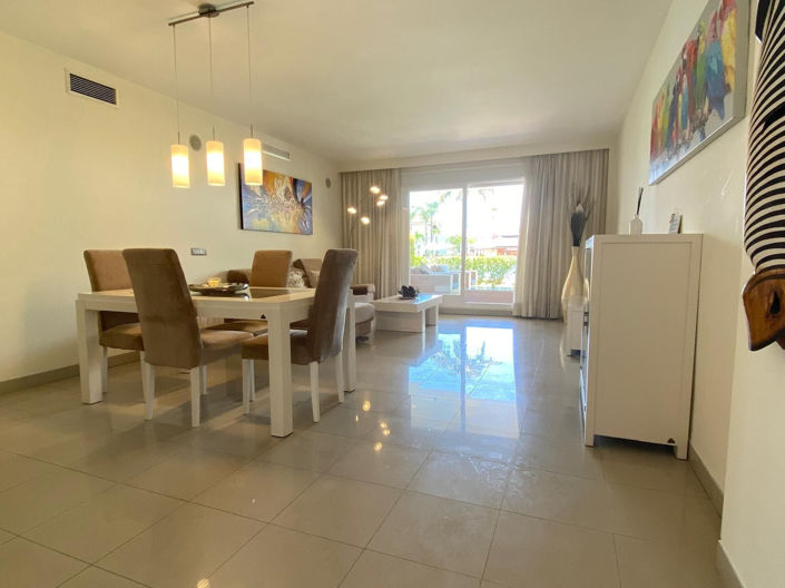 Image No.5-Appartement de 2 chambres à vendre à Estepona