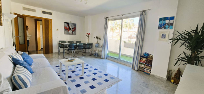 Image No.2-Appartement de 2 chambres à vendre à Riviera del Sol