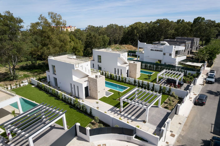 Image No.30-5 Bed Villa for sale