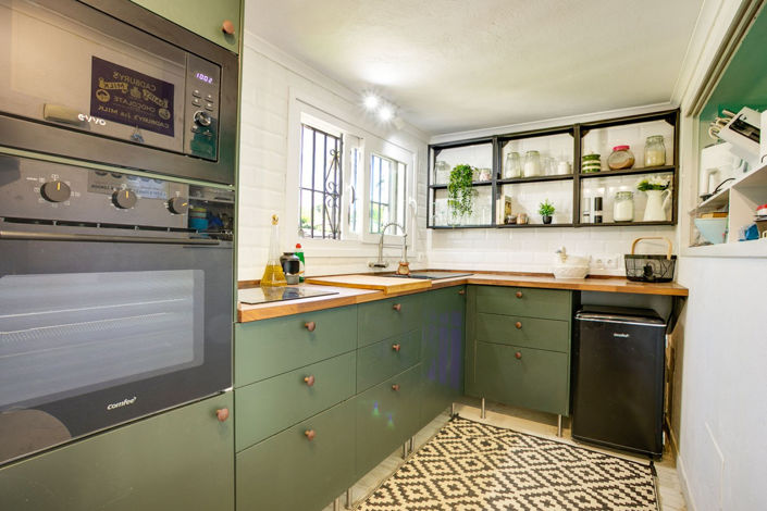 Image No.2-3 Bed Townhouse for sale