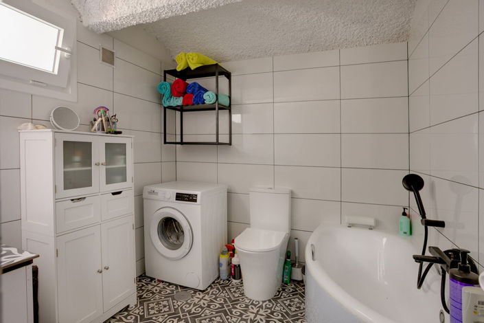 Image No.7-3 Bed Townhouse for sale