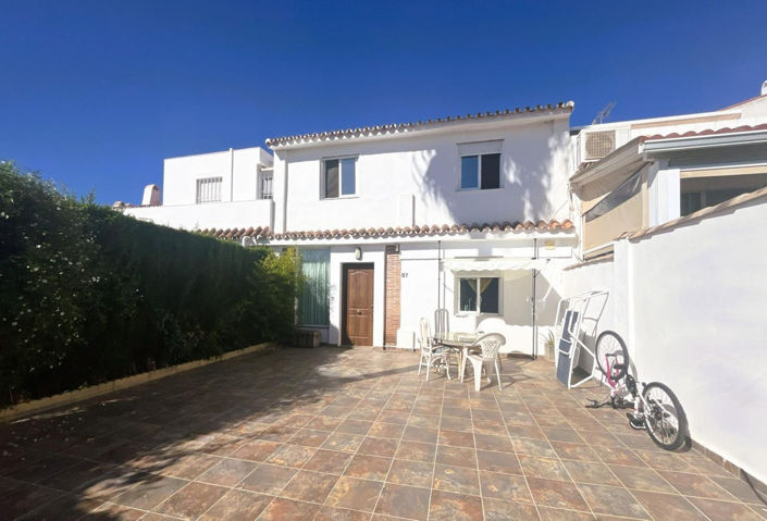 Image No.2-3 Bed Townhouse for sale