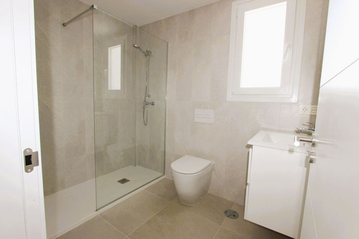 Image No.13-3 Bed Apartment for sale