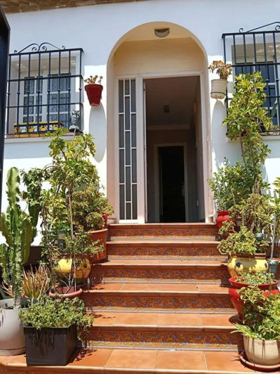 Image No.2-3 Bed Townhouse for sale