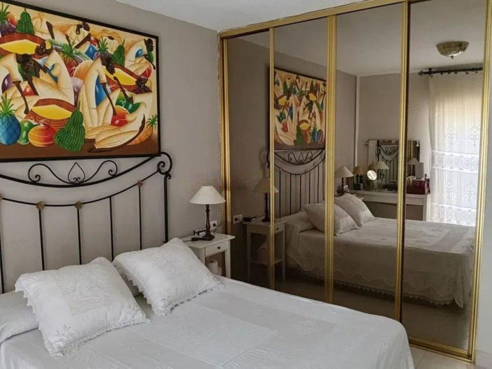 Image No.24-3 Bed Townhouse for sale