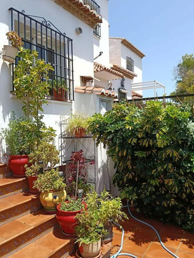 Image No.3-3 Bed Townhouse for sale
