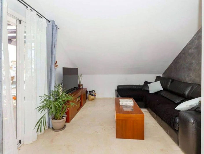 Image No.13-3 Bed Apartment for sale