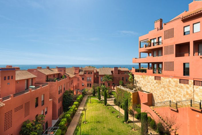Image No.20-2 Bed Apartment for sale
