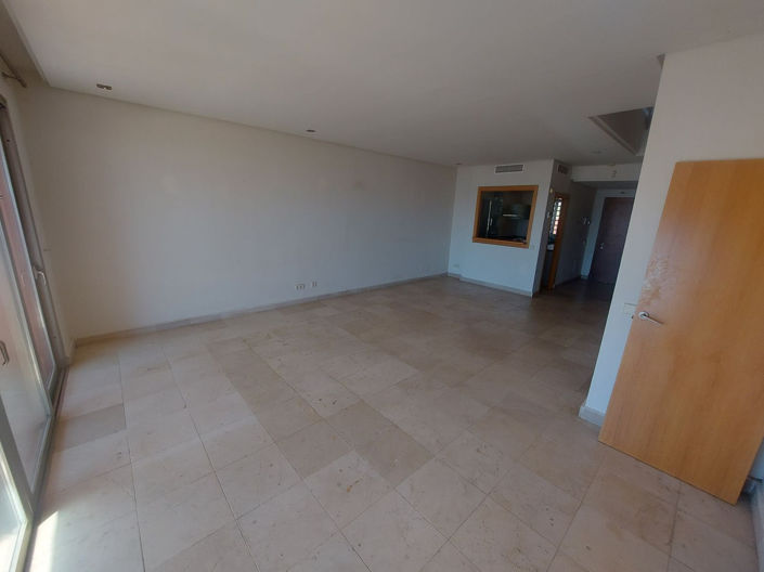 Image No.19-3 Bed Townhouse for sale