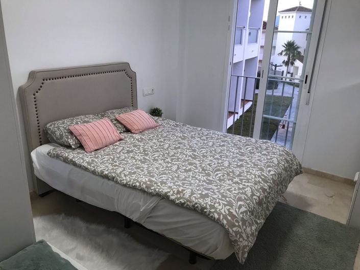 Image No.22-3 Bed Apartment for sale