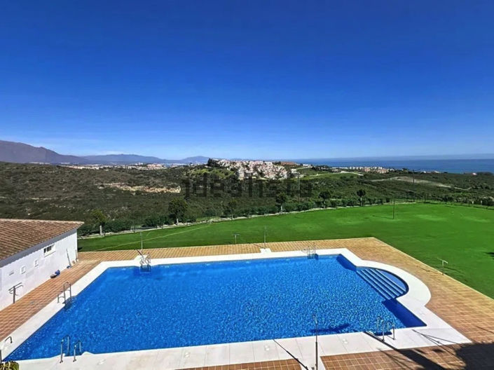Image No.3-3 Bed Apartment for sale