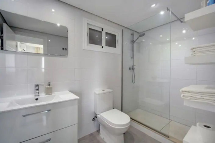Image No.11-1 Bed Apartment for sale