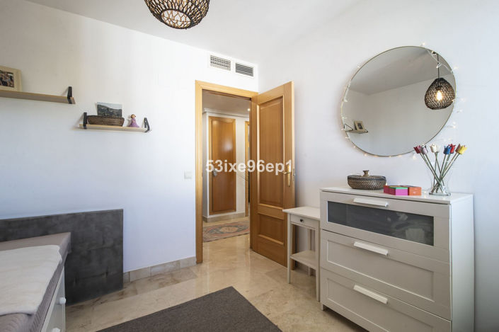 Image No.23-Appartement de 3 chambres à vendre à Estepona