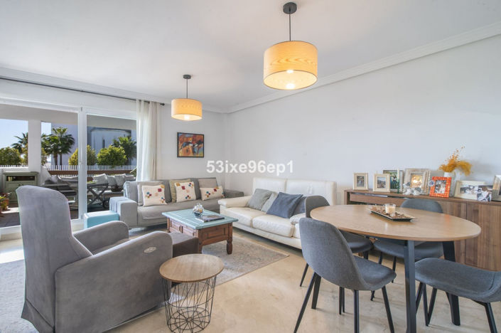 Image No.4-Appartement de 3 chambres à vendre à Estepona