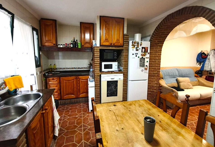 Image No.7-3 Bed Apartment for sale