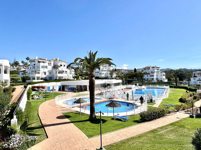Image No.28-Appartement de 2 chambres à vendre à Elviria