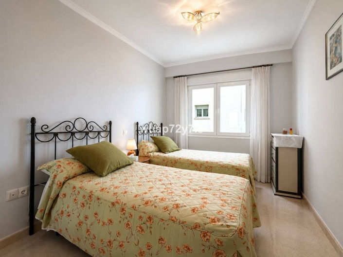 Image No.17-2 Bed Apartment for sale
