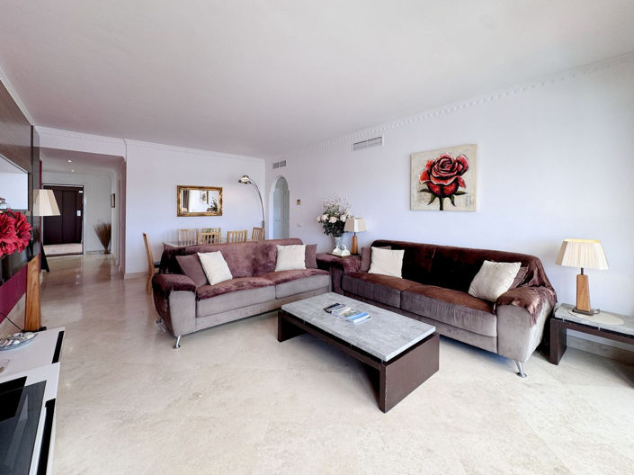 Image No.10-4 Bed Apartment for sale