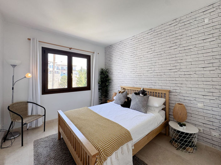 Image No.23-4 Bed Apartment for sale