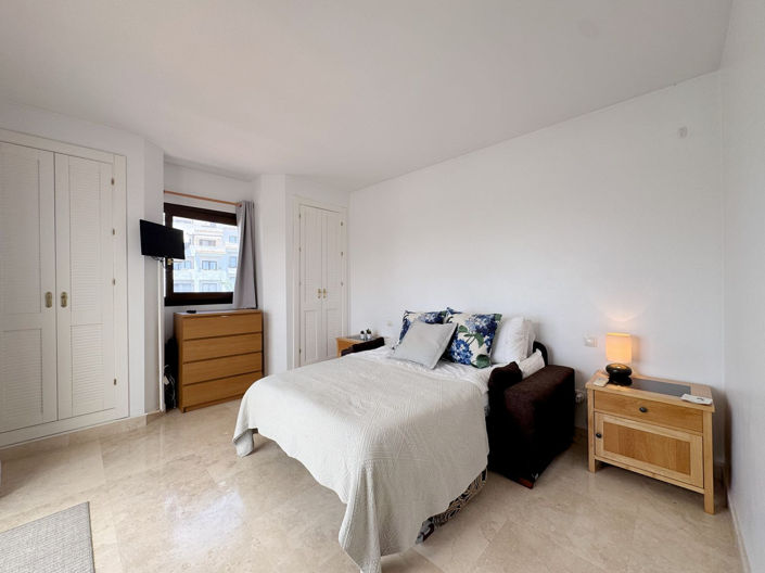 Image No.28-4 Bed Apartment for sale