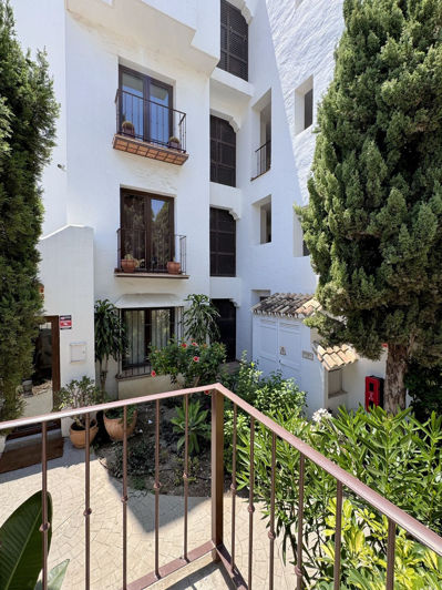 Image No.46-4 Bed Apartment for sale