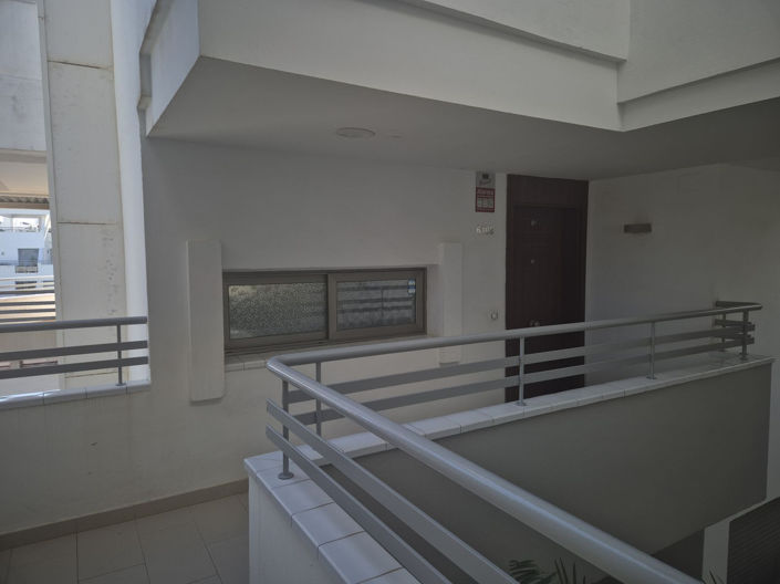 Image No.33-2 Bed Apartment for sale