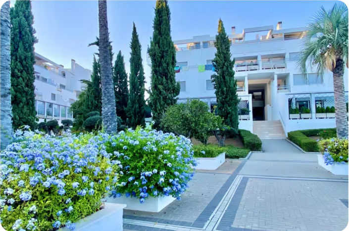 Image No.36-2 Bed Apartment for sale