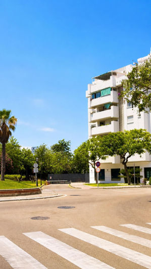 Image No.11-3 Bed Apartment for sale
