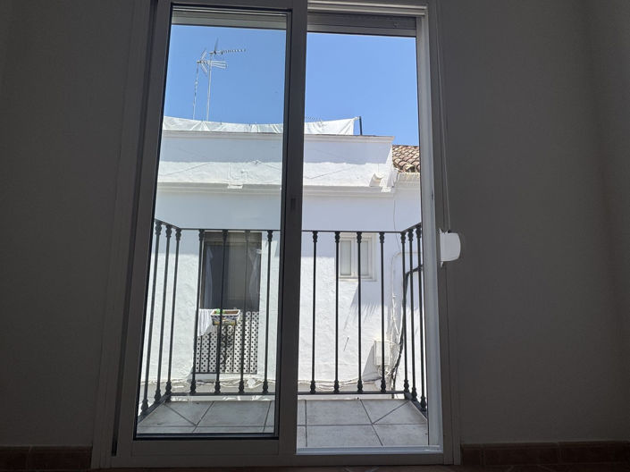 Image No.2-Appartement de 2 chambres à vendre à Estepona