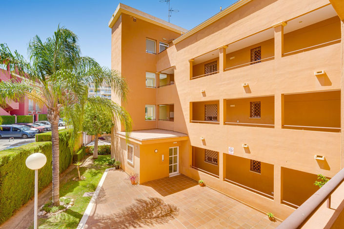 Image No.18-Appartement de 2 chambres à vendre à Riviera del Sol