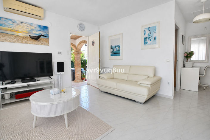 Image No.4-Villa de 2 chambres à vendre à Malaga