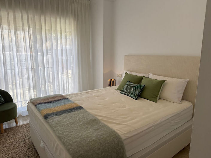 Image No.11-3 Bed Apartment for sale