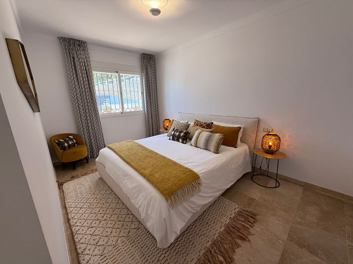 Image No.15-3 Bed Apartment for sale