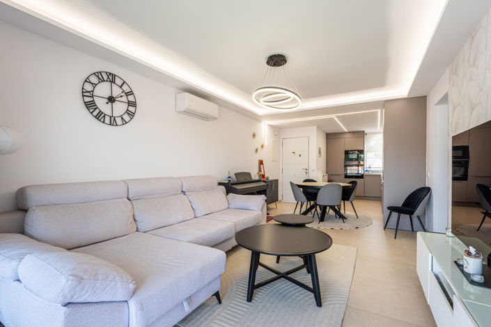 Image No.10-2 Bed Apartment for sale