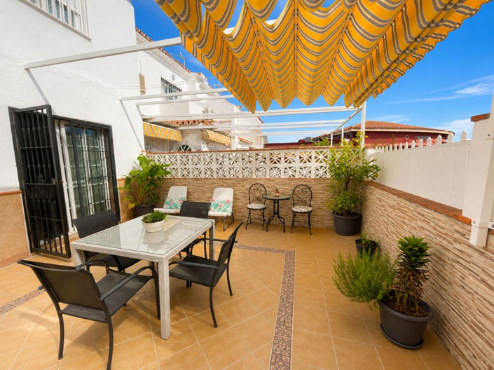 Image No.2-3 Bed Townhouse for sale