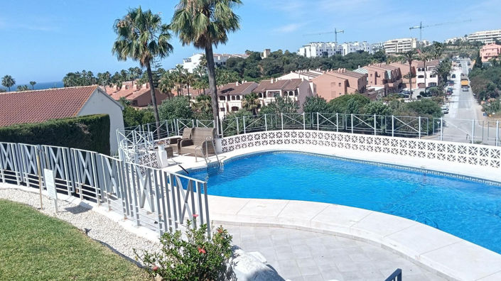 Image No.23-2 Bed Apartment for sale