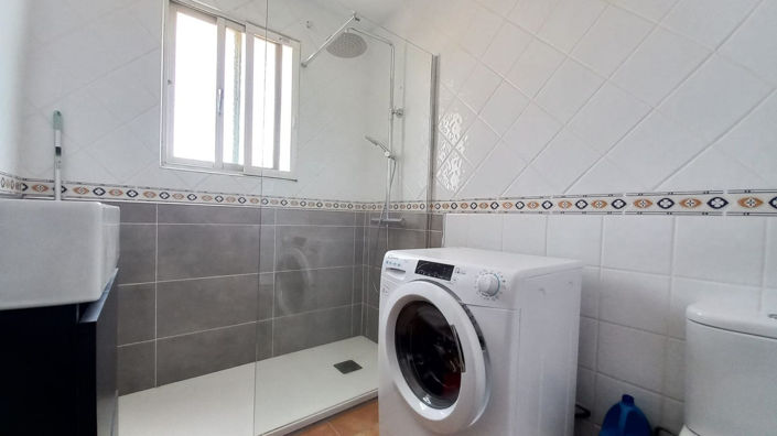 Image No.44-2 Bed Apartment for sale